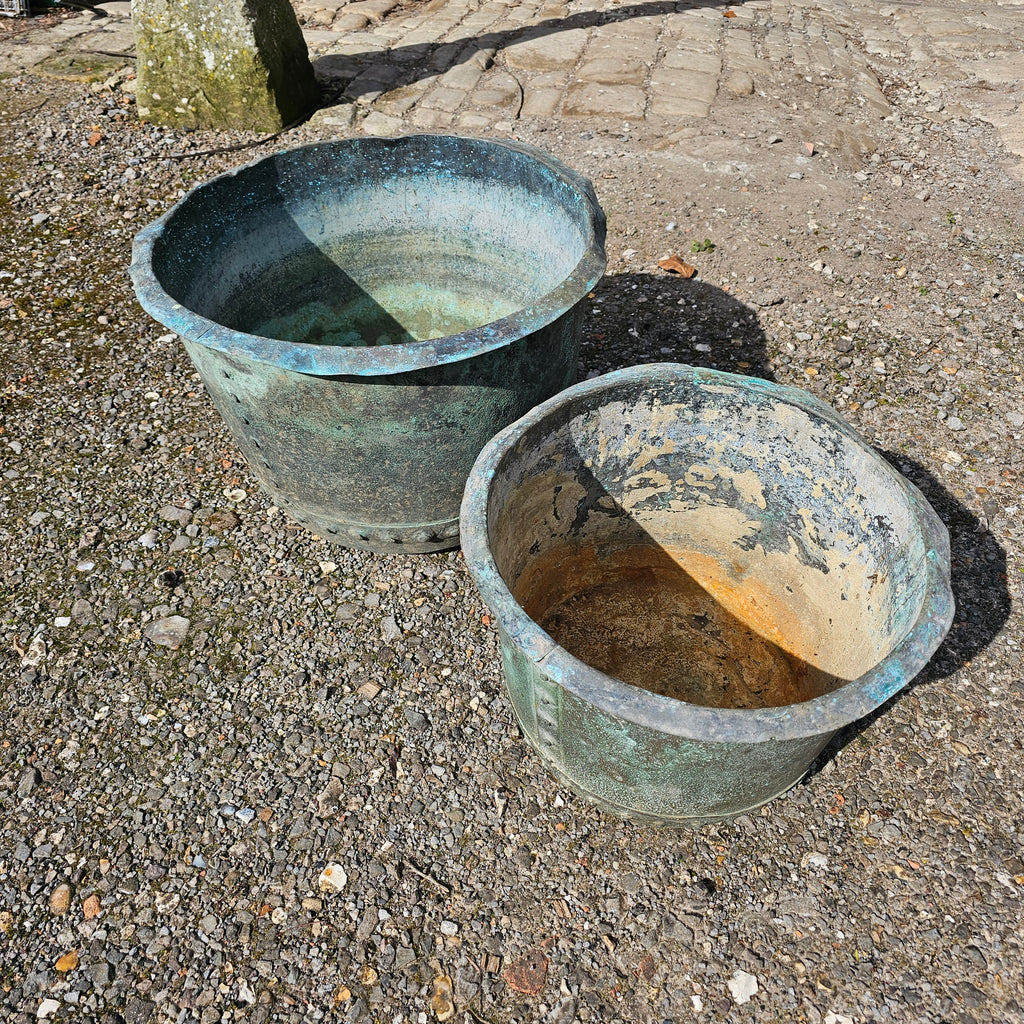 Rivetted Copper Cauldron (Medium)