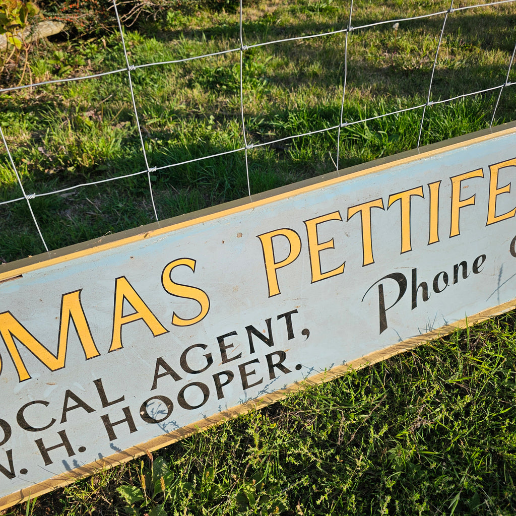 Thomas Pettifer & Co Sign