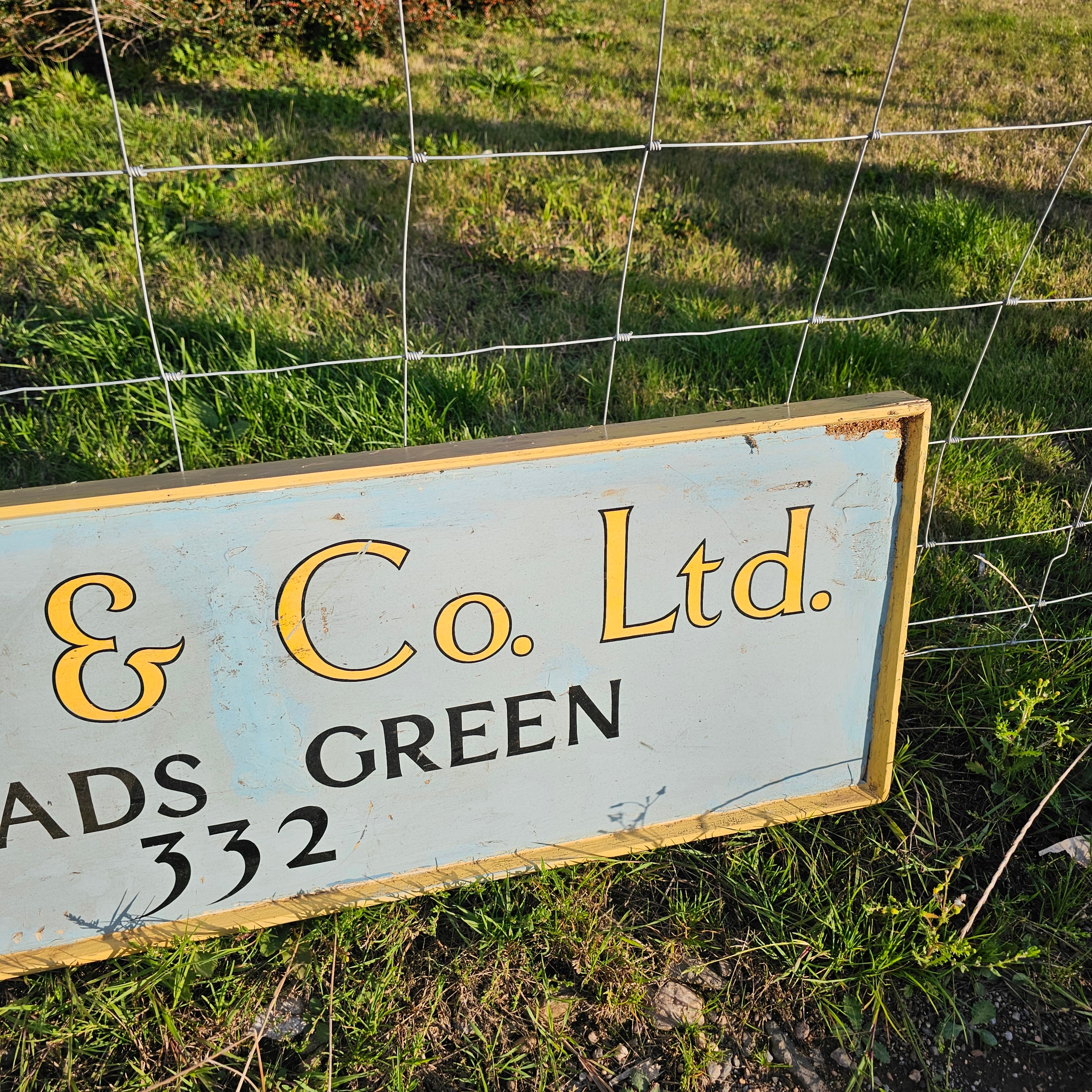 Thomas Pettifer & Co Sign