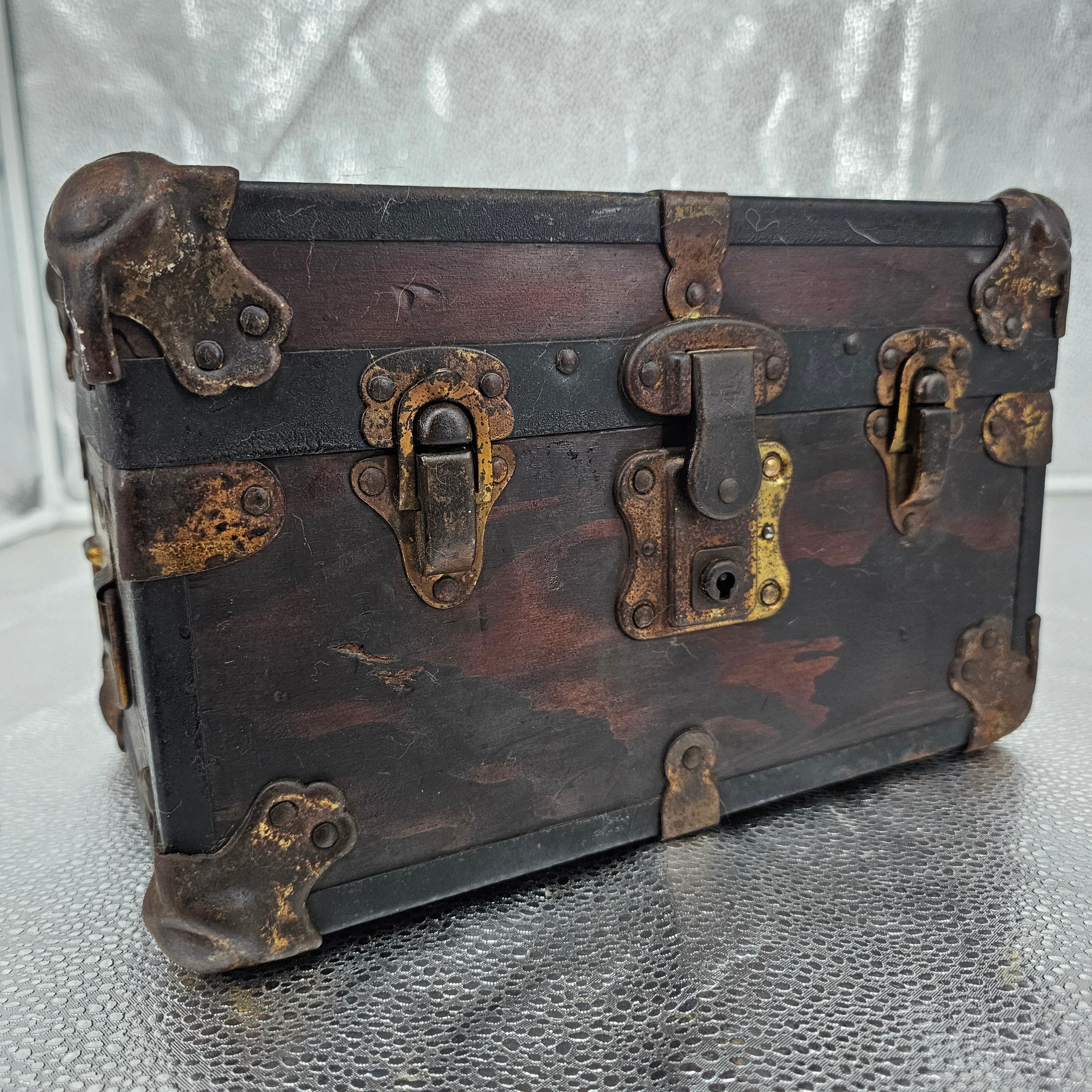 Victorian Salesman's Sample Trunk