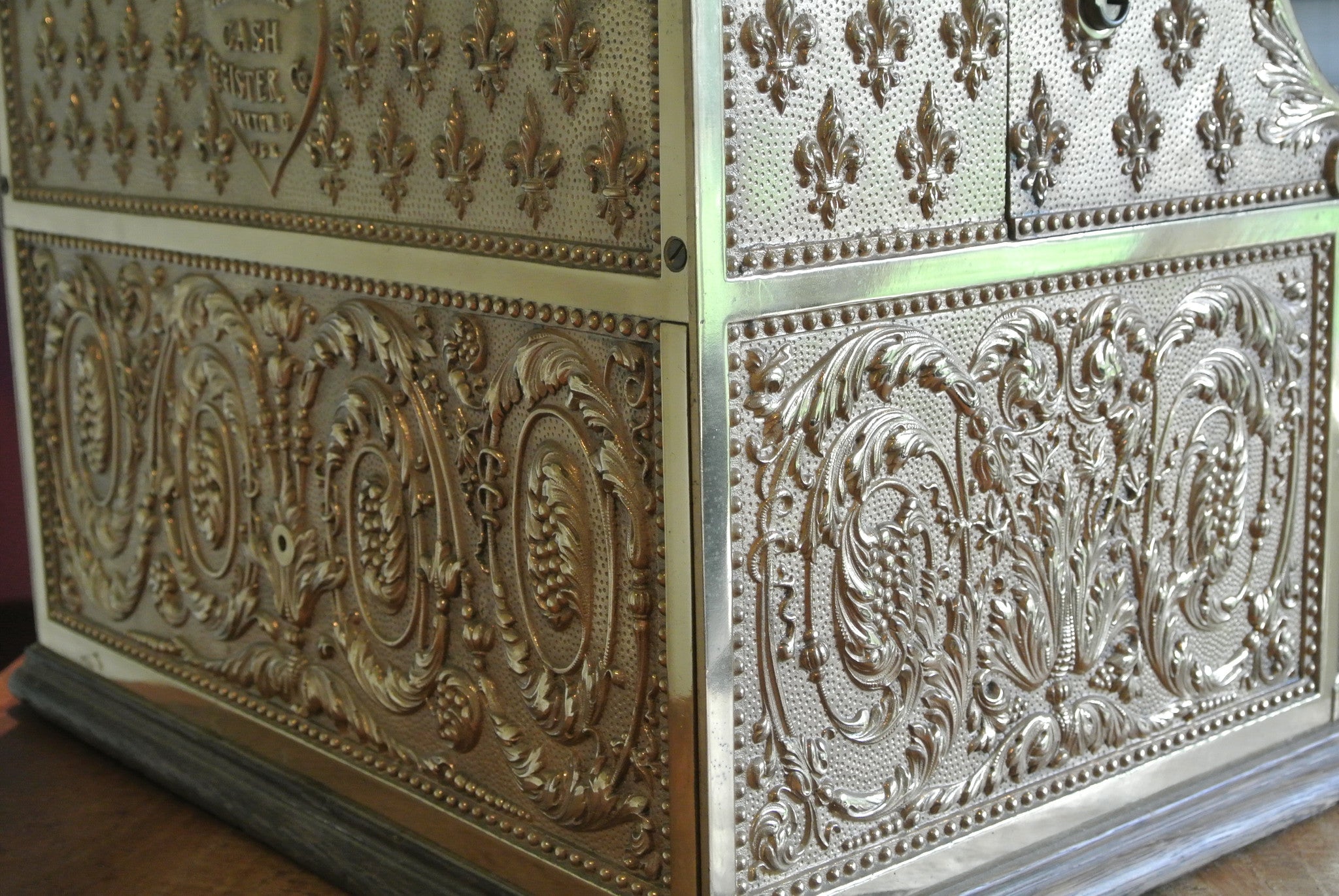 National Cash Register - Fleur de Lis (1906)