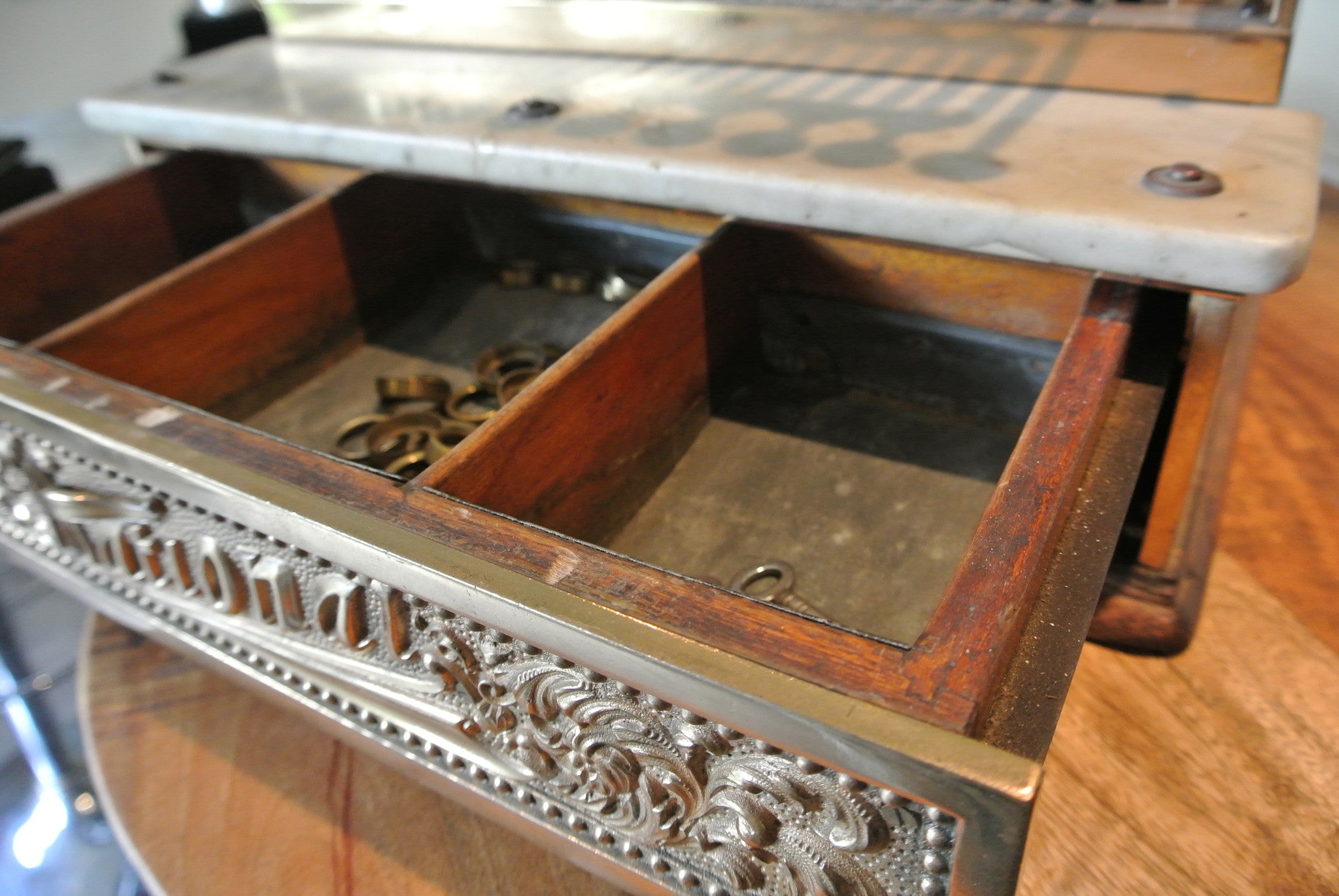 National Cash Register - Fleur de Lis (1906)