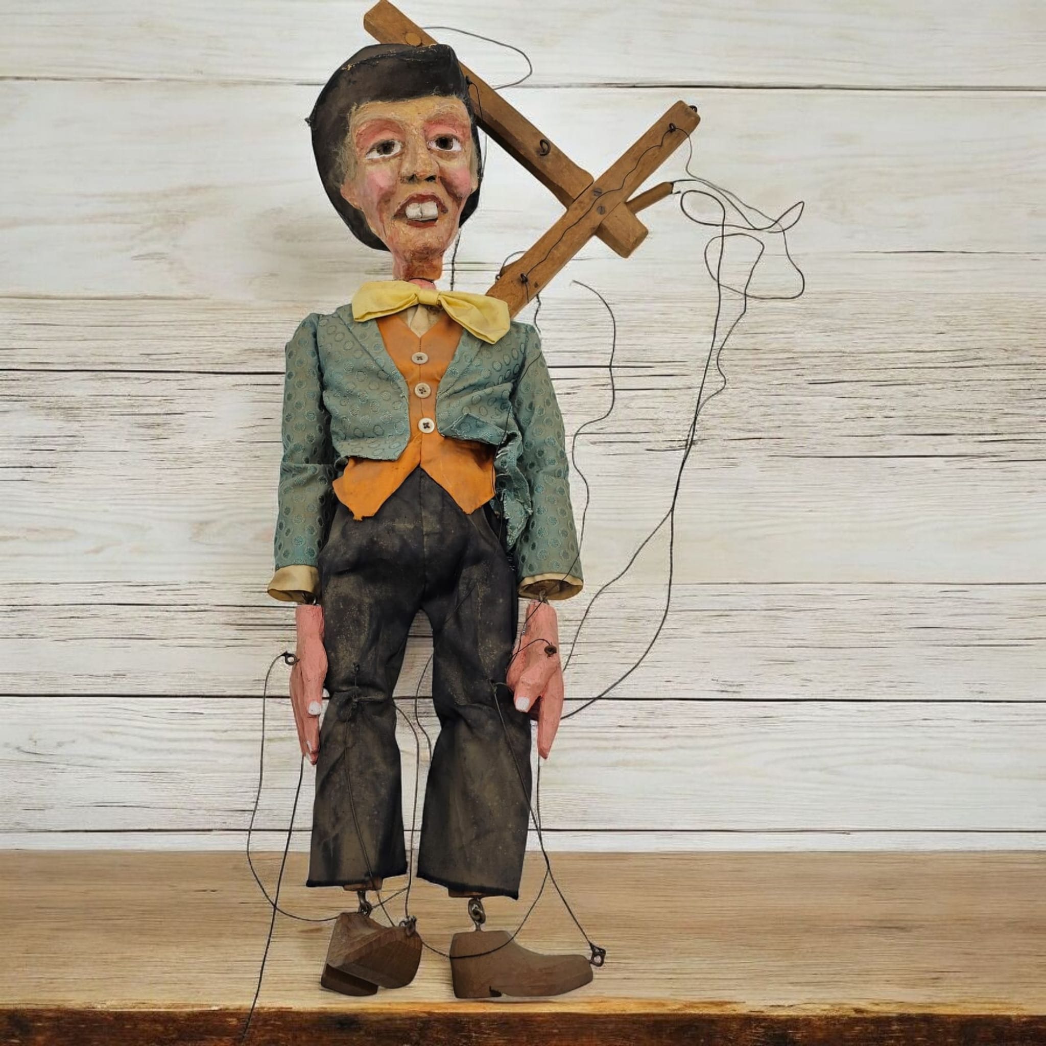 Mad Hatter Marionette