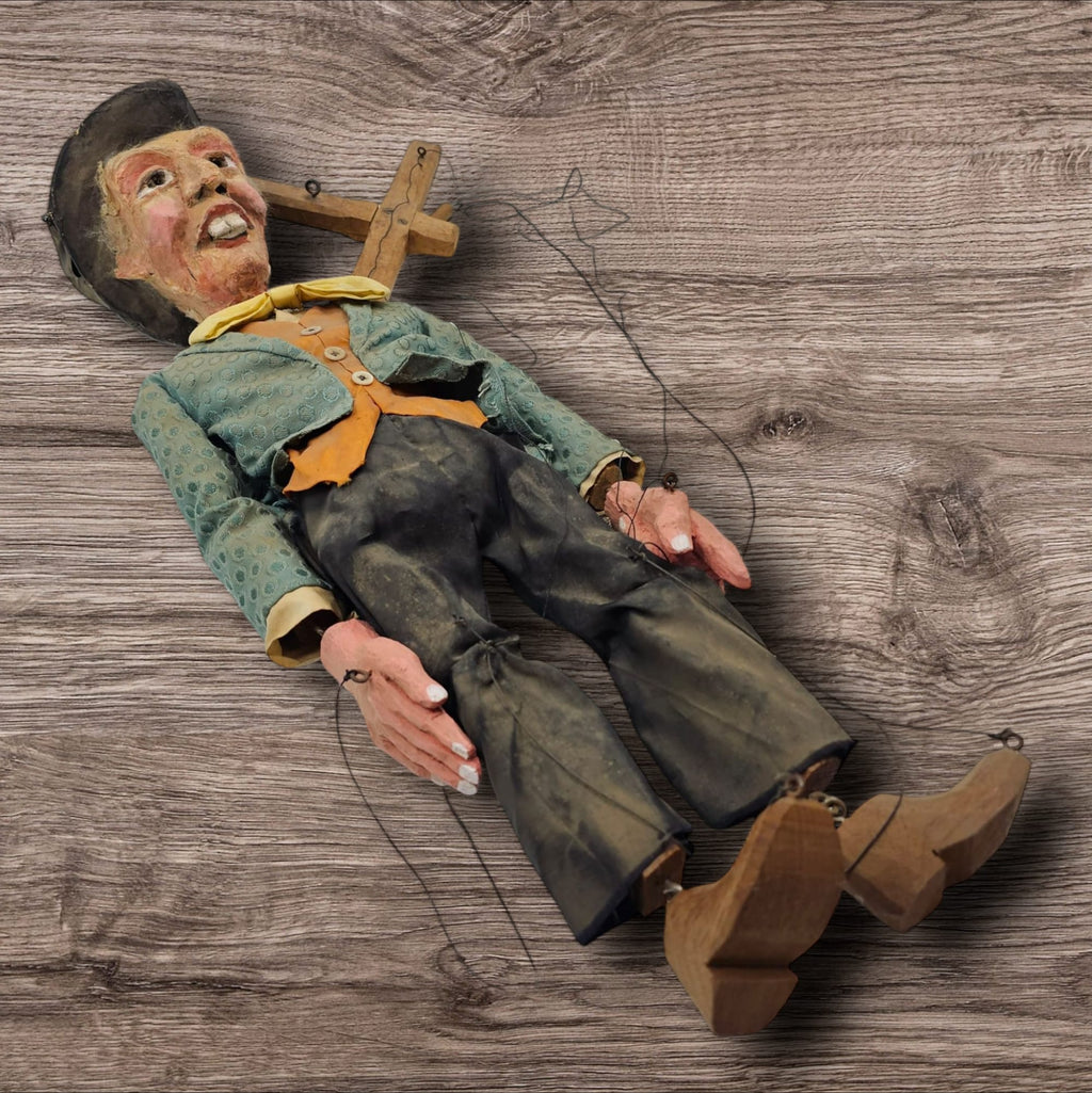 Mad Hatter Marionette