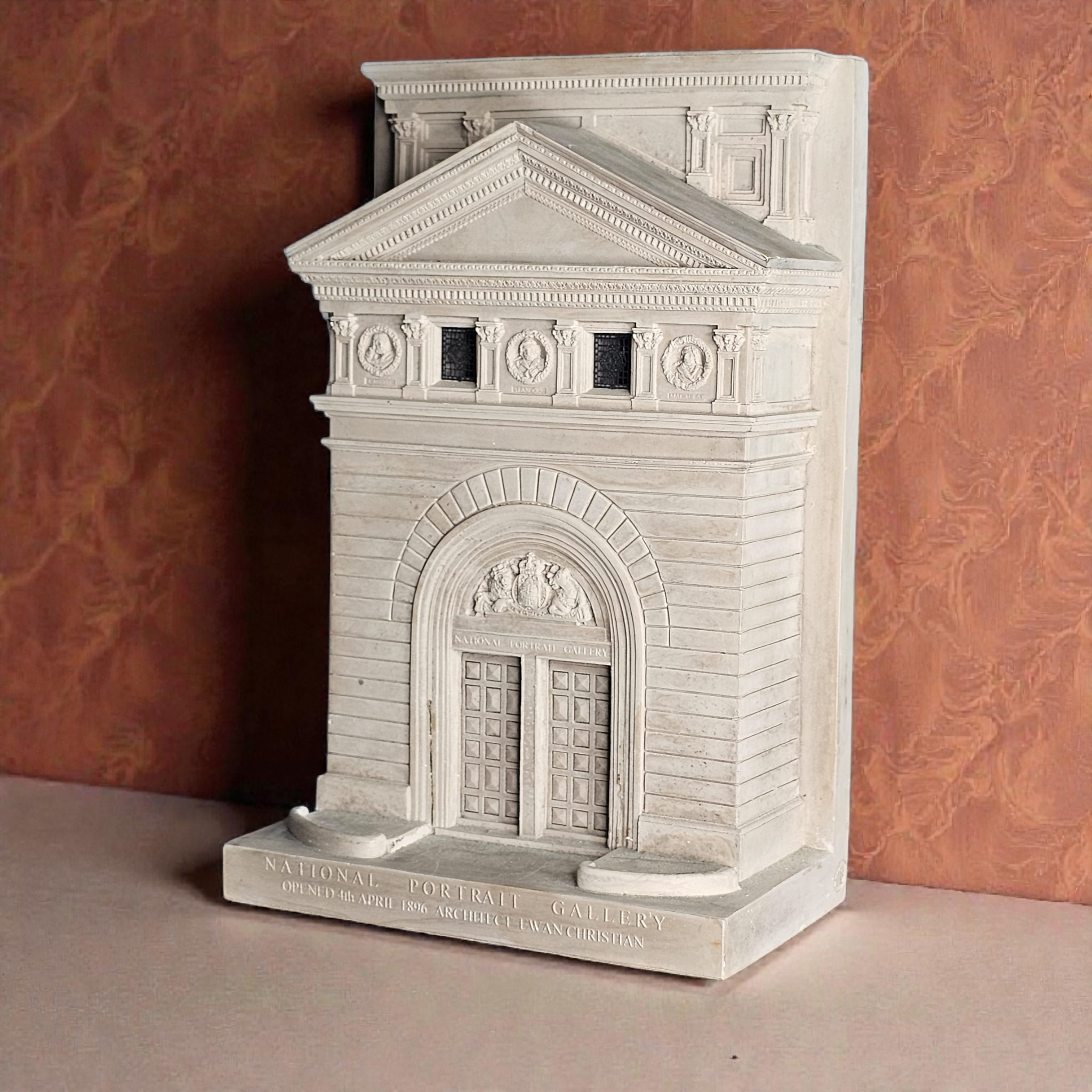 National Portrait Gallery Model