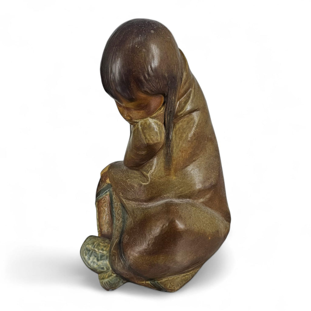 Lladro Eskimo Girl Sleeping Inuit Figure