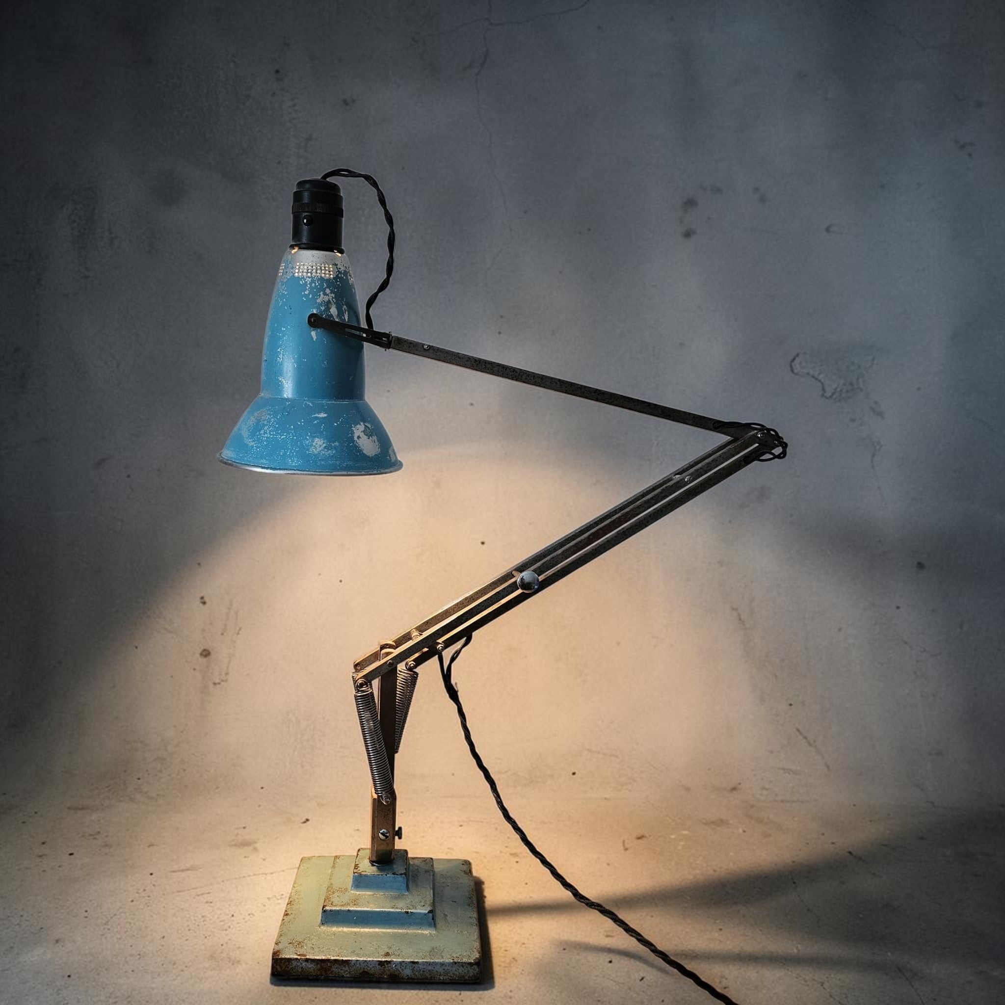 Herbert Terry 3 Step Anglepoise 1227 Desk Lamp