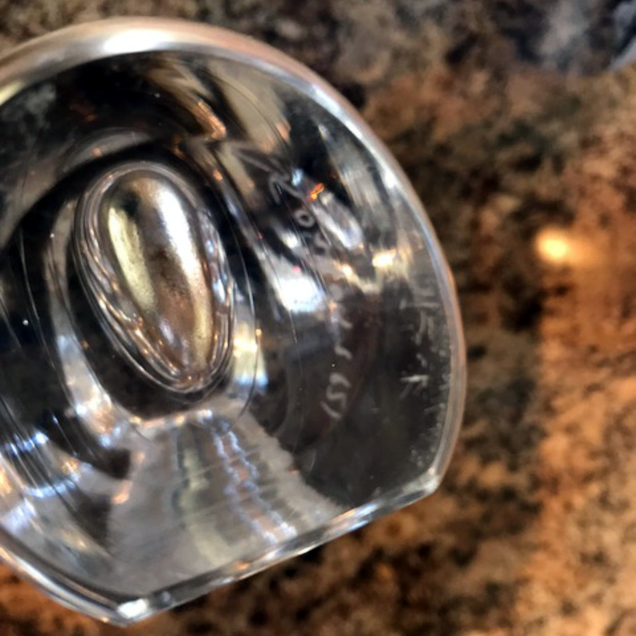 Vicke Lindstrand for Kosta LS651